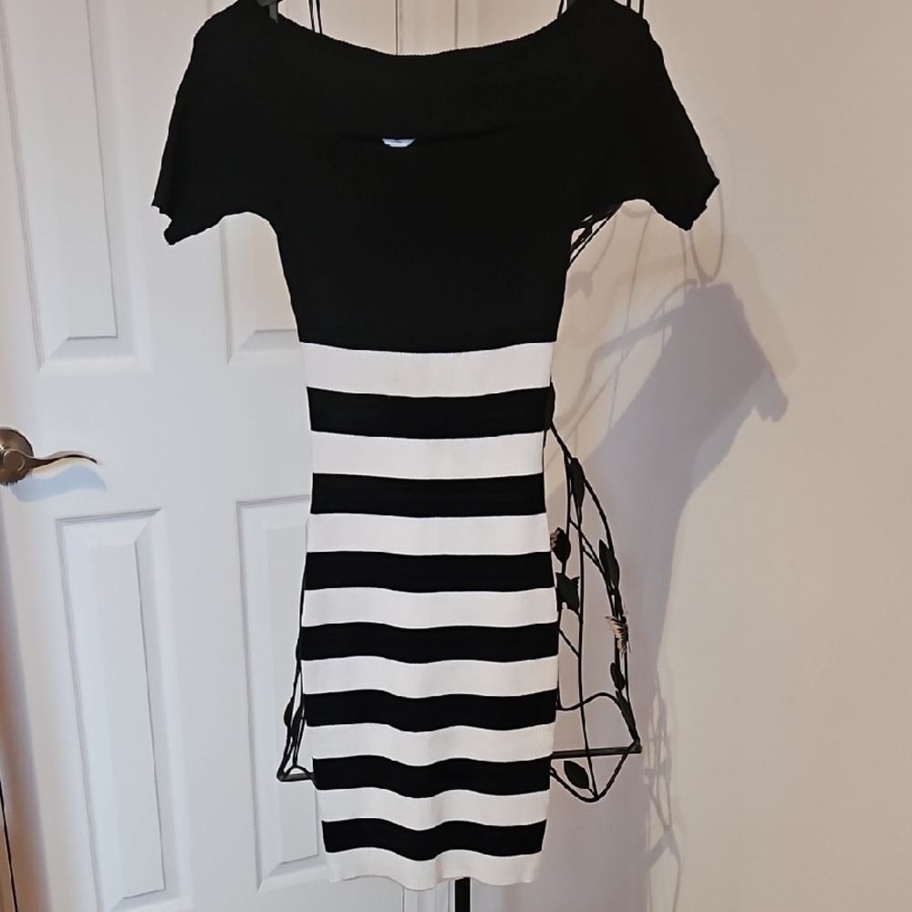Ribbed Striped‎ Mini Dress